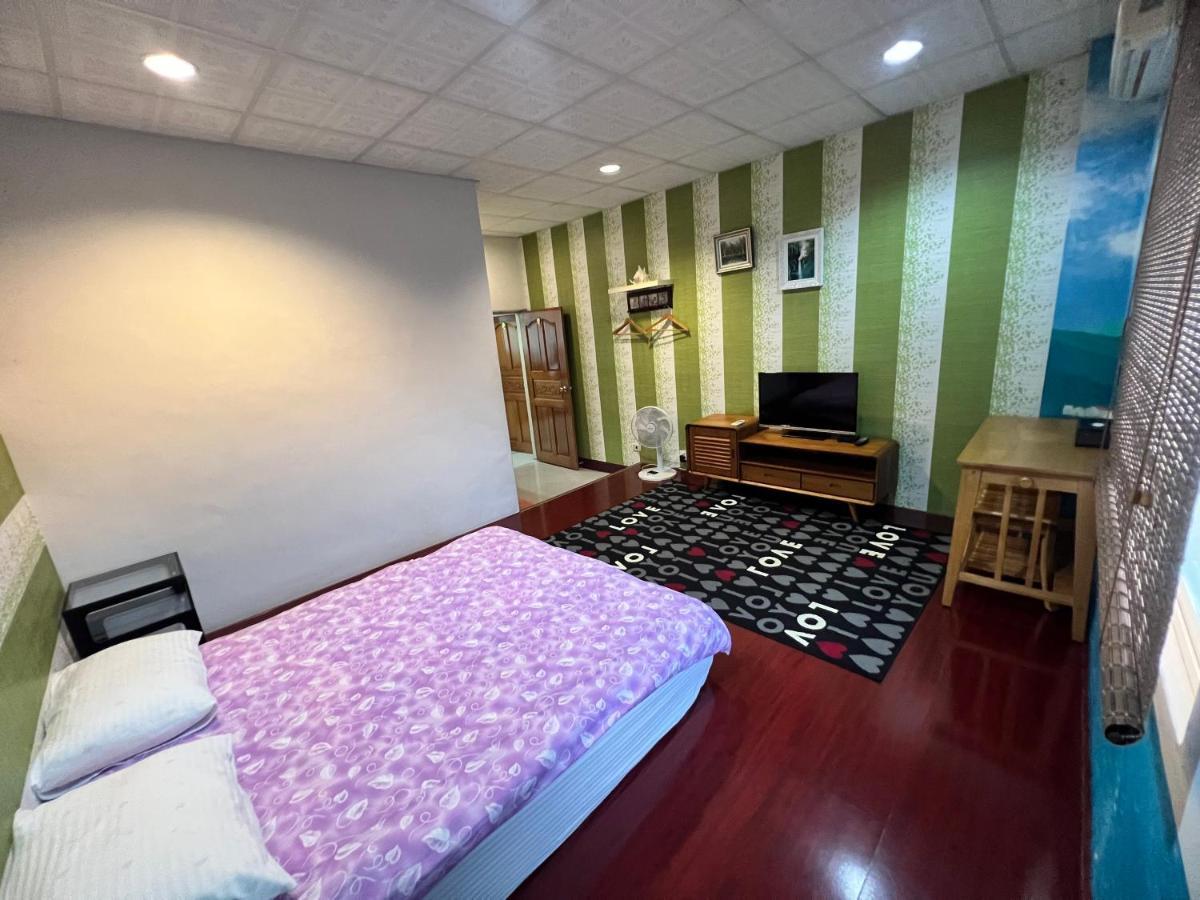 Golden Flower Homestay Yuli Ngoại thất bức ảnh