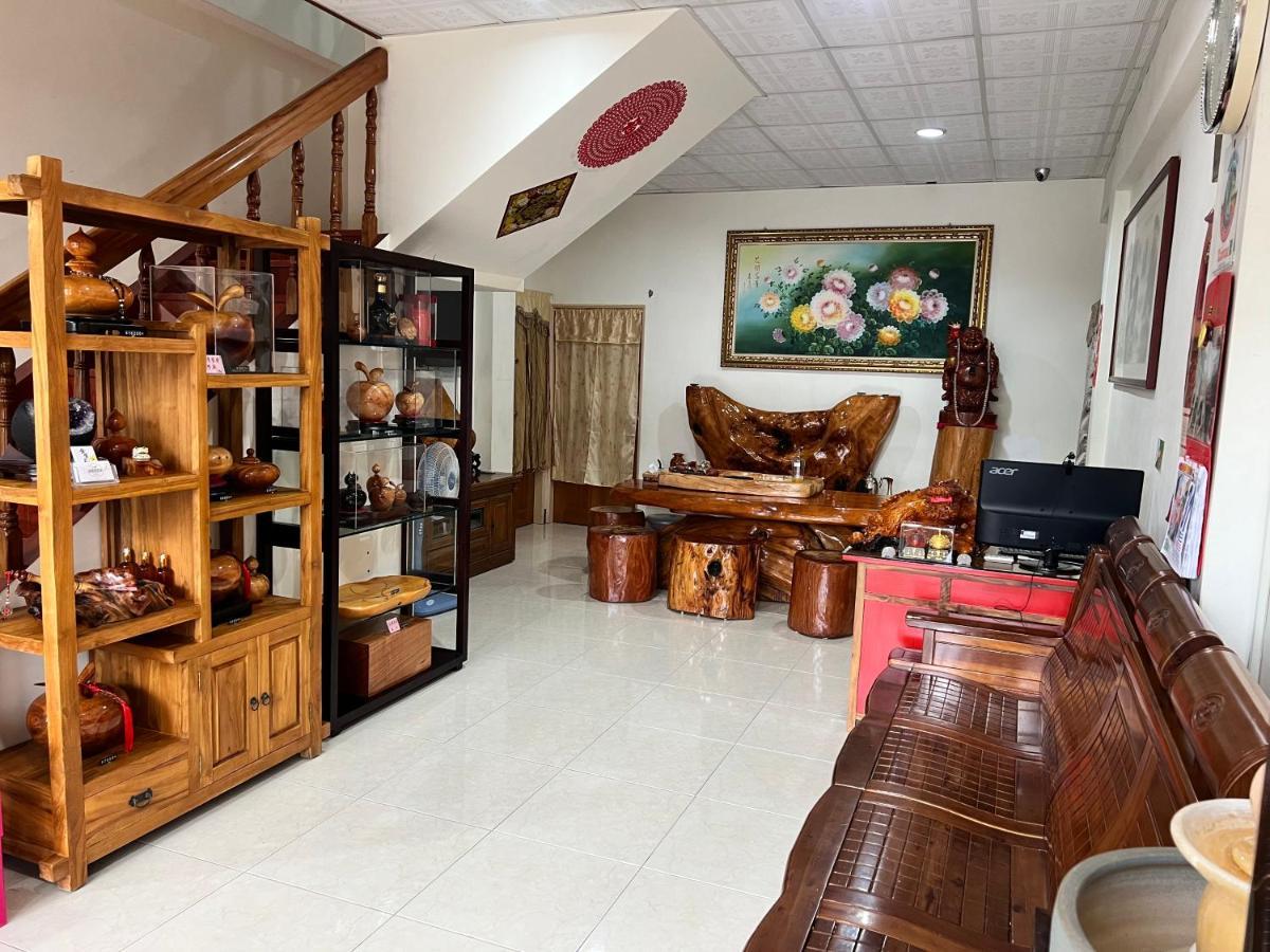 Golden Flower Homestay Yuli Ngoại thất bức ảnh
