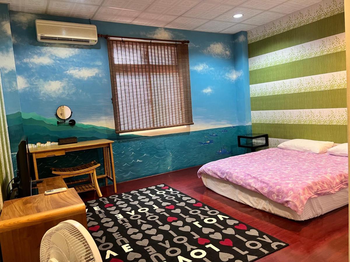 Golden Flower Homestay Yuli Ngoại thất bức ảnh