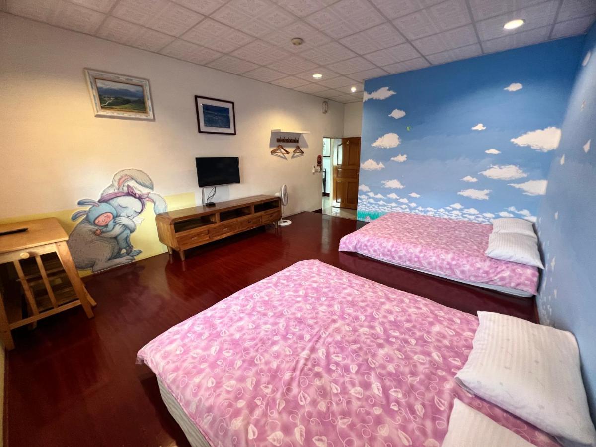 Golden Flower Homestay Yuli Ngoại thất bức ảnh