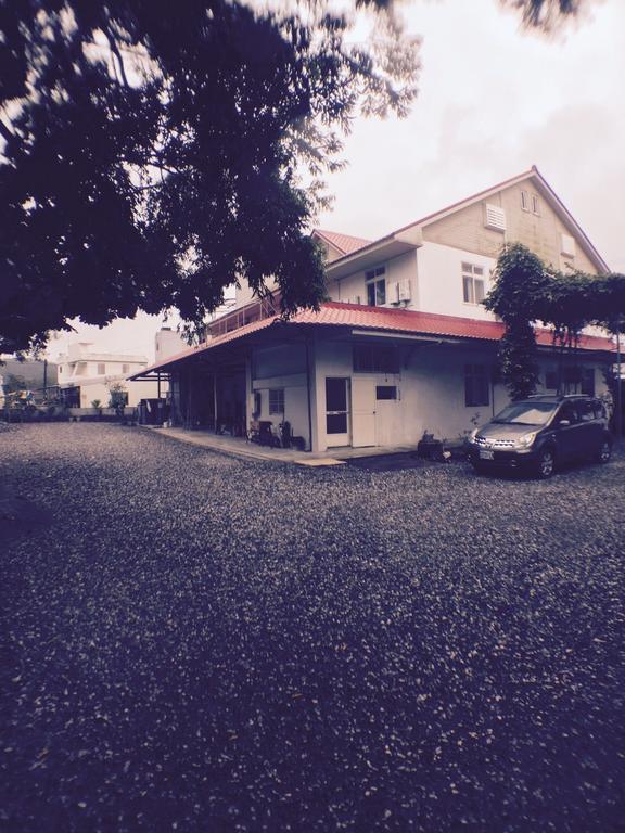 Golden Flower Homestay Yuli Ngoại thất bức ảnh